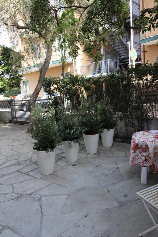 Pochi Passi Dal Mare Apartment San Bartolomeo Al Mare Exterior photo