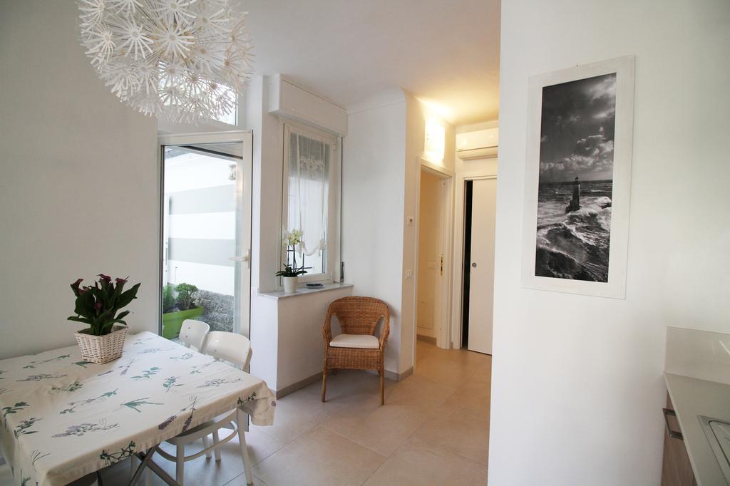 Pochi Passi Dal Mare Apartment San Bartolomeo Al Mare Exterior photo