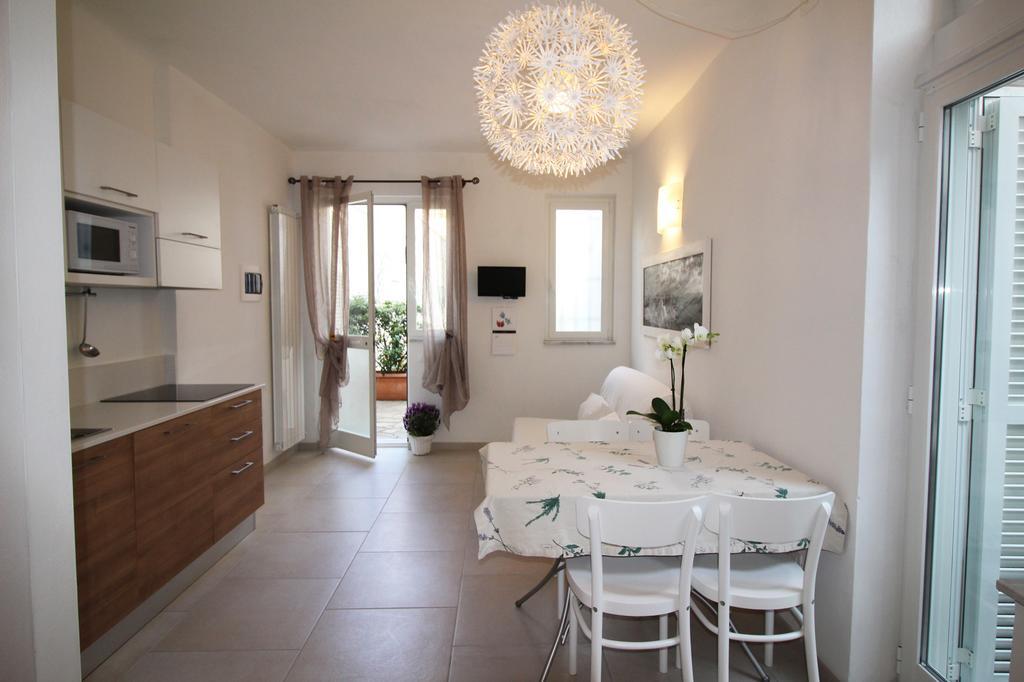 Pochi Passi Dal Mare Apartment San Bartolomeo Al Mare Exterior photo