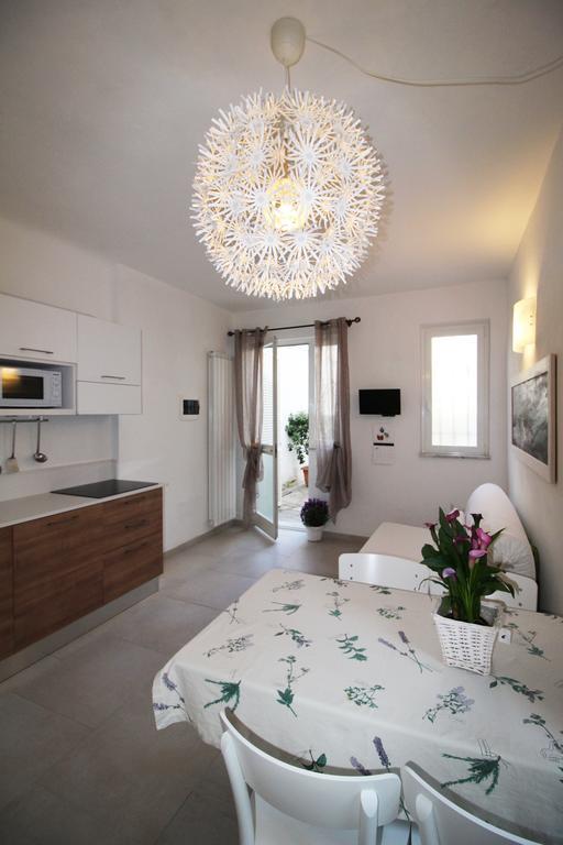 Pochi Passi Dal Mare Apartment San Bartolomeo Al Mare Exterior photo