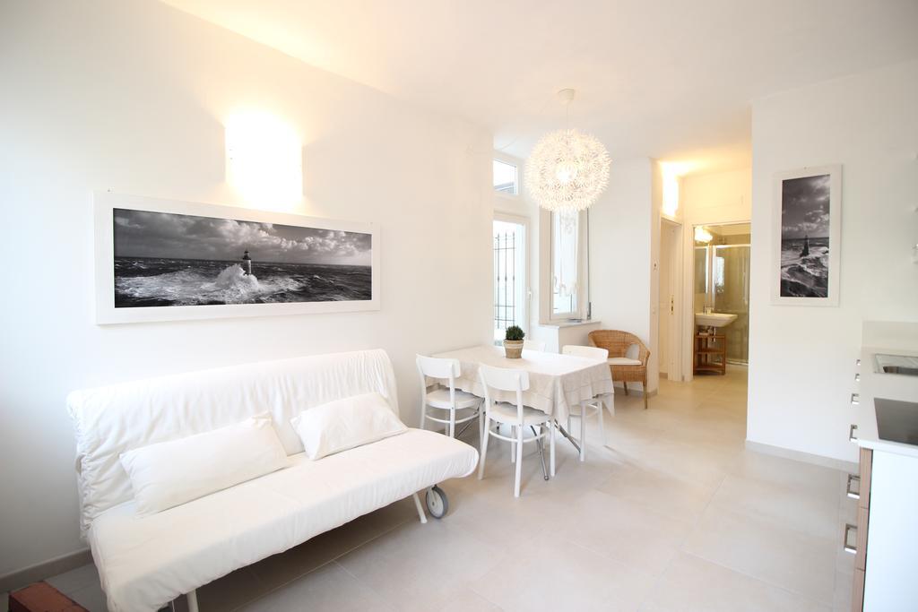 Pochi Passi Dal Mare Apartment San Bartolomeo Al Mare Exterior photo